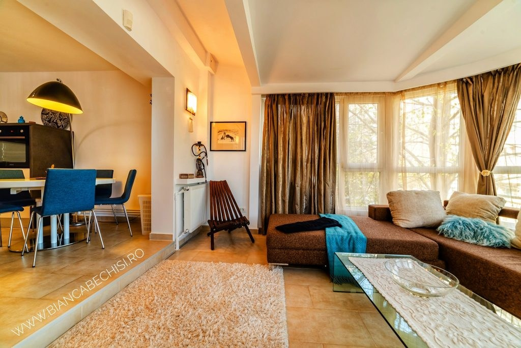 Fotograf profesionist Constanta. Bianca Bechisi - Fotograf profesionist Constanta