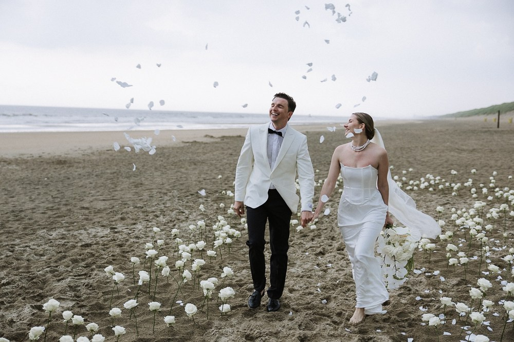 Anastasia & Alex (Freie Trauung am Meer in Holland - nur zu zweit). Hochzeitfotografin Düsseldorf, NRW Nadja Holzmann