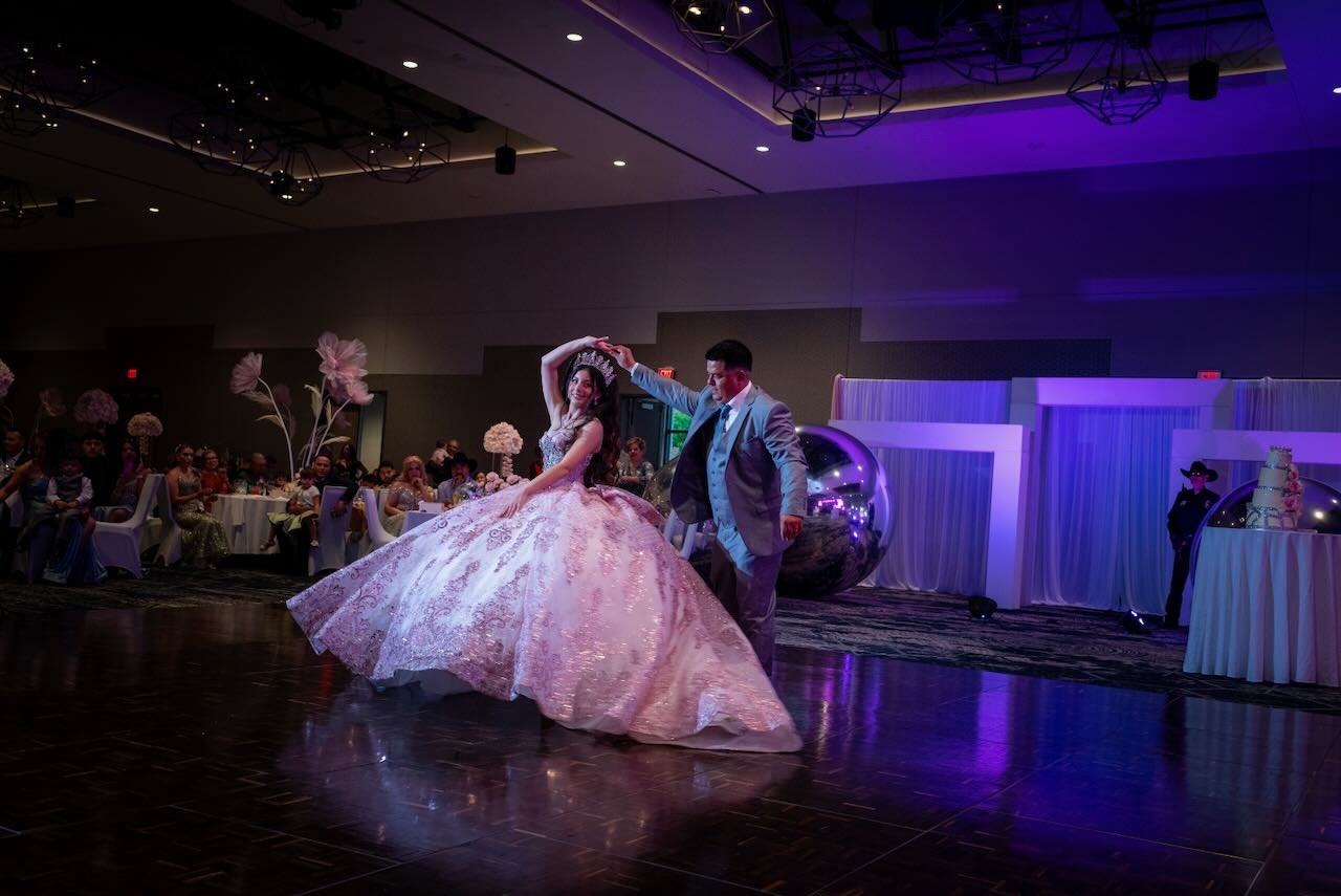 Colección: Camila Mis XV años