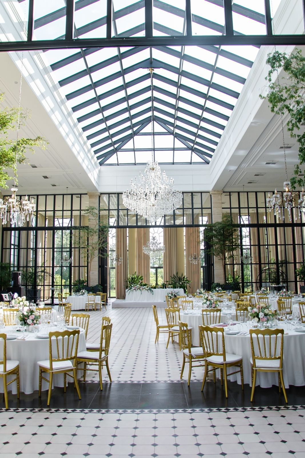 Wedding at Chateau Mukhrani L’Orangerie. Art Event Studio — Wedding in Georgia 💜