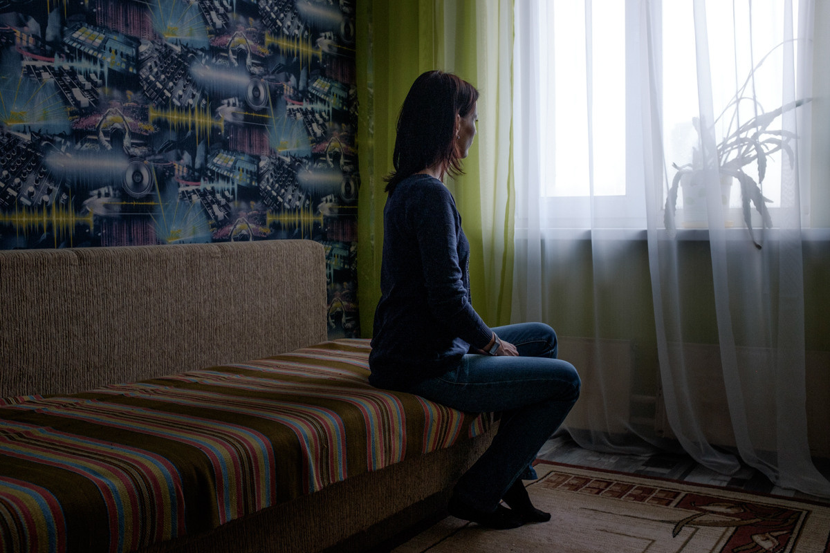 Alina, 35 years old, divorced, 1 child, 3 abortions