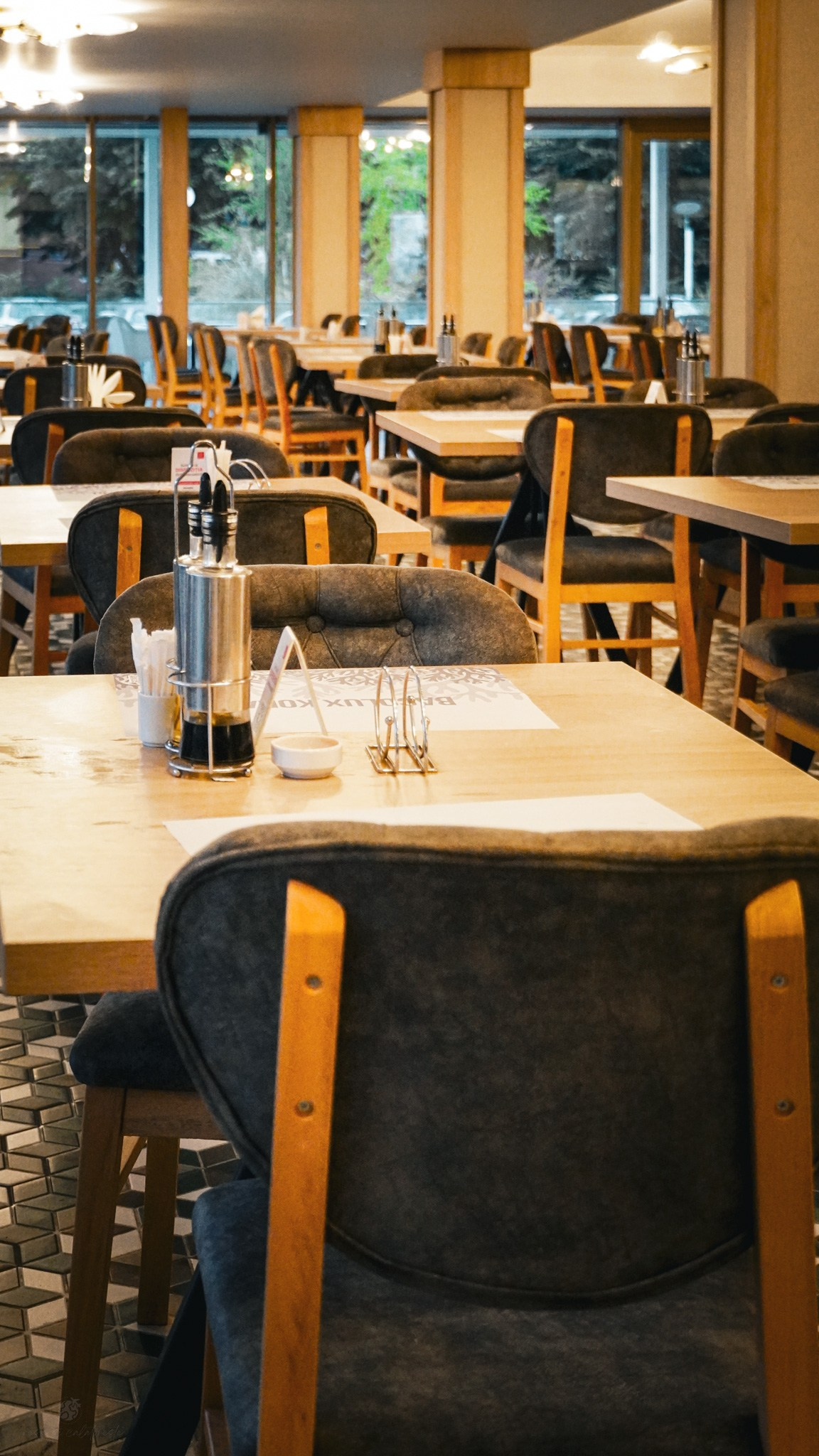 Bacolux Koralyo. Creste si calatoreste