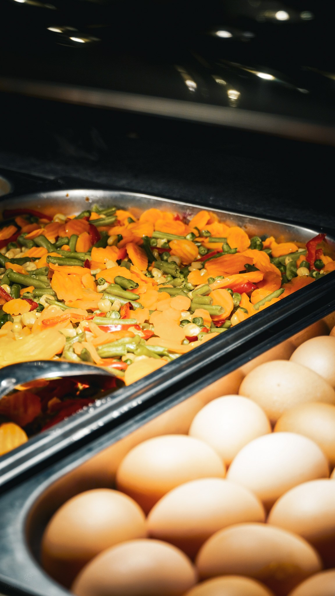 Bacolux Koralyo. Creste si calatoreste