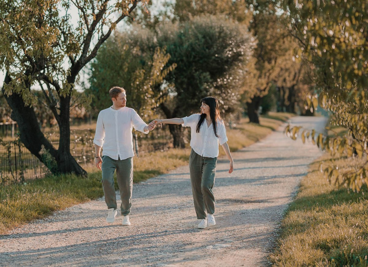 Laura e Daniele storia d’amore sui colli Euganei Italia. Lorenzo Mazzega Wedding | Milan Wedding Photographer | Fashion & Editorial Style