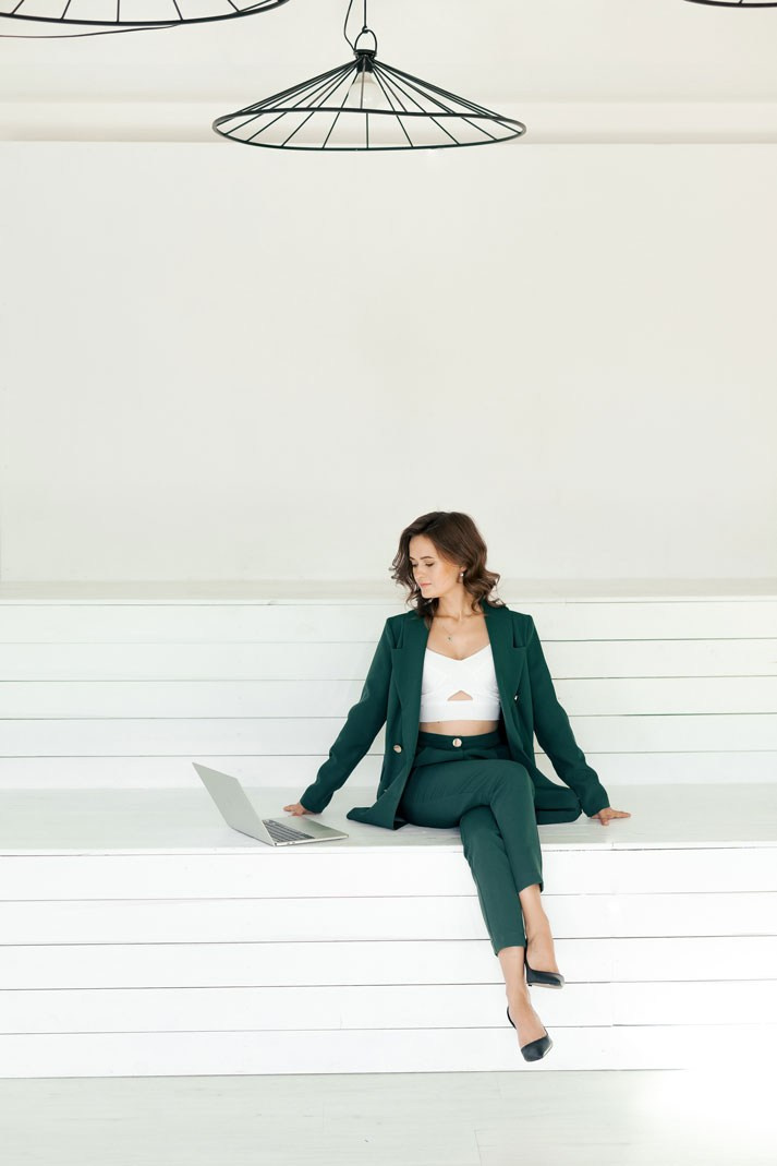 Julia. Dla strony internetowej marketingowca. Fotograf w Krakowie i Europie