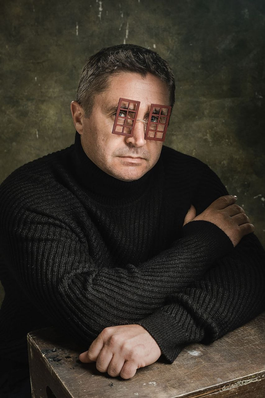 Creative commercial shooting. Anton Usanov | Creative producer | Photographer | Art-director