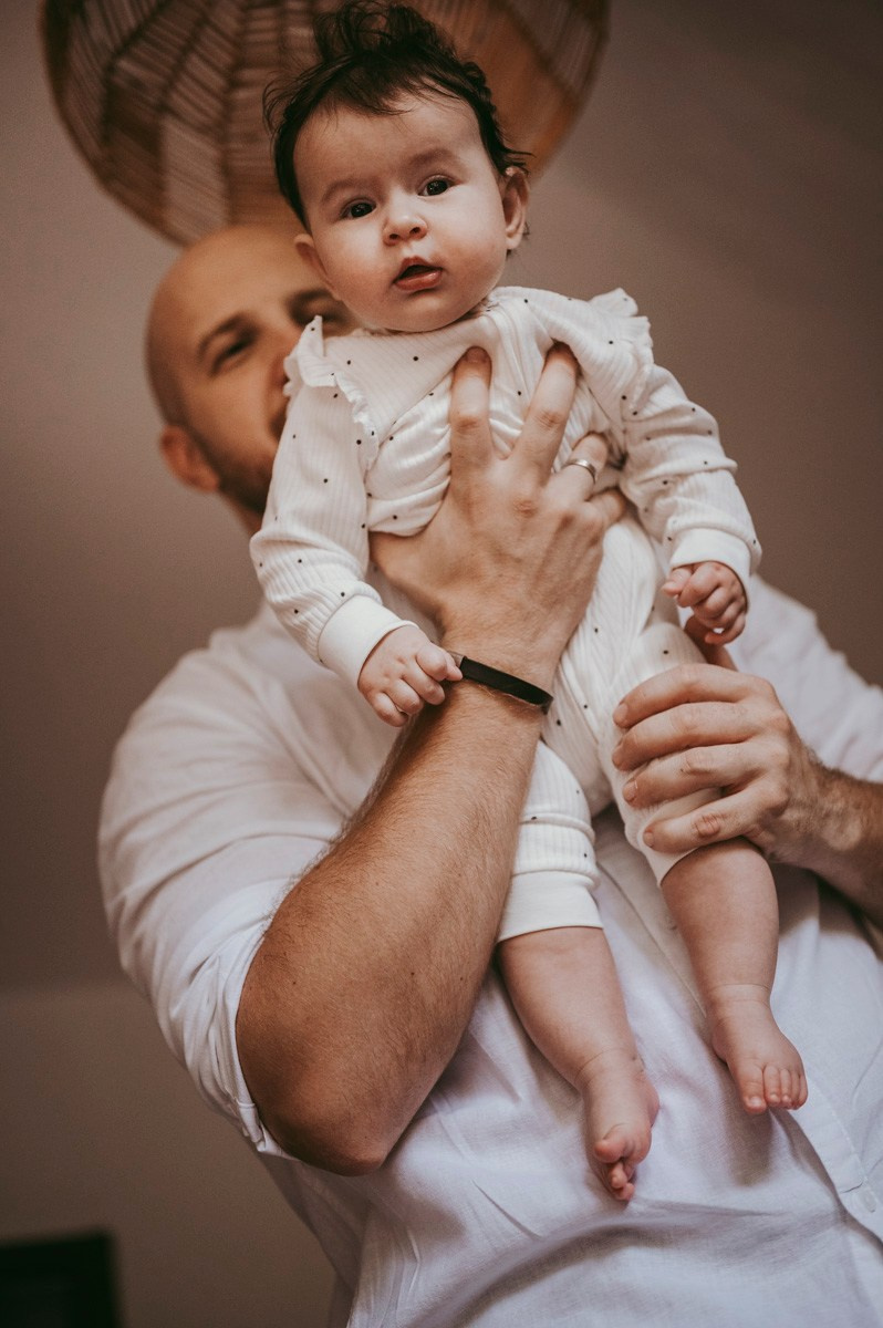 Katarina, Marko i Elena / porodicno fotografisanje kod kuce. Deciji i porodicni fotograf u Beogradu Oksana Skendzic