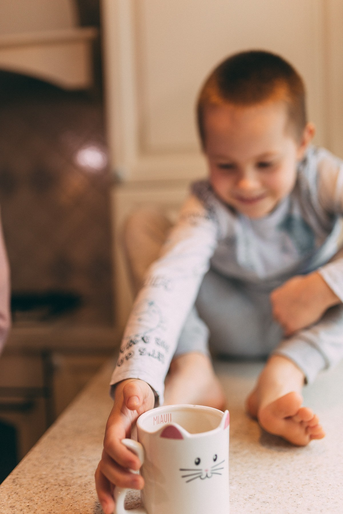 Домашняя съёмка мама с сыном. Fotogrāfs Rīgā — Katerina Gordik