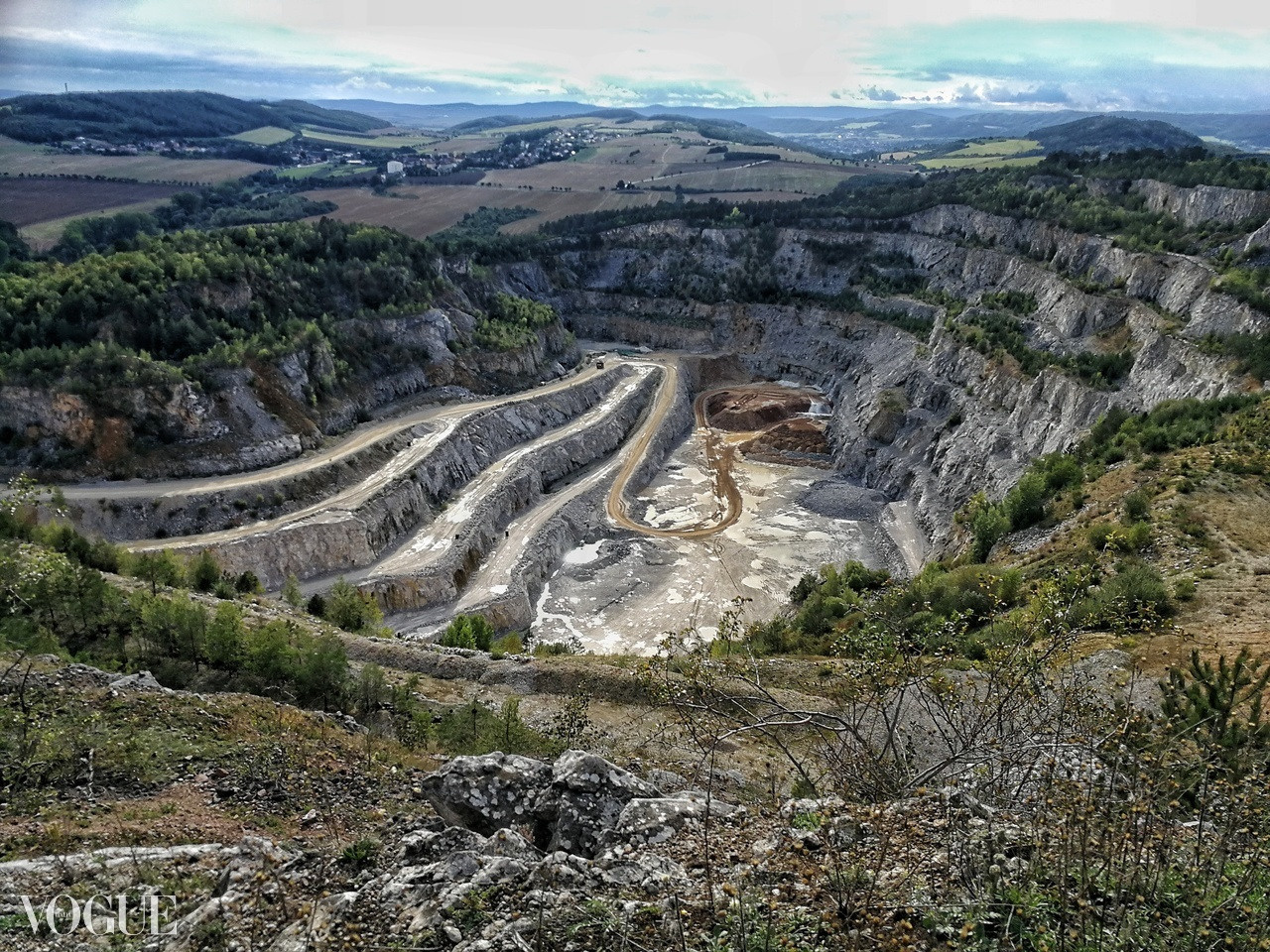 VOGUE. Nina Janeckova Fotografin und Videografin am Bodensee
