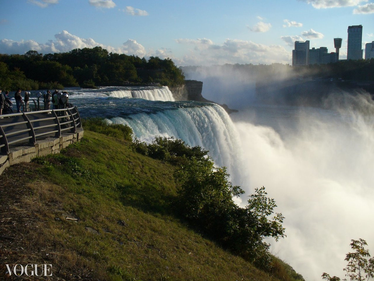 VOGUE. Nina Janeckova Fotografin und Videografin am Bodensee