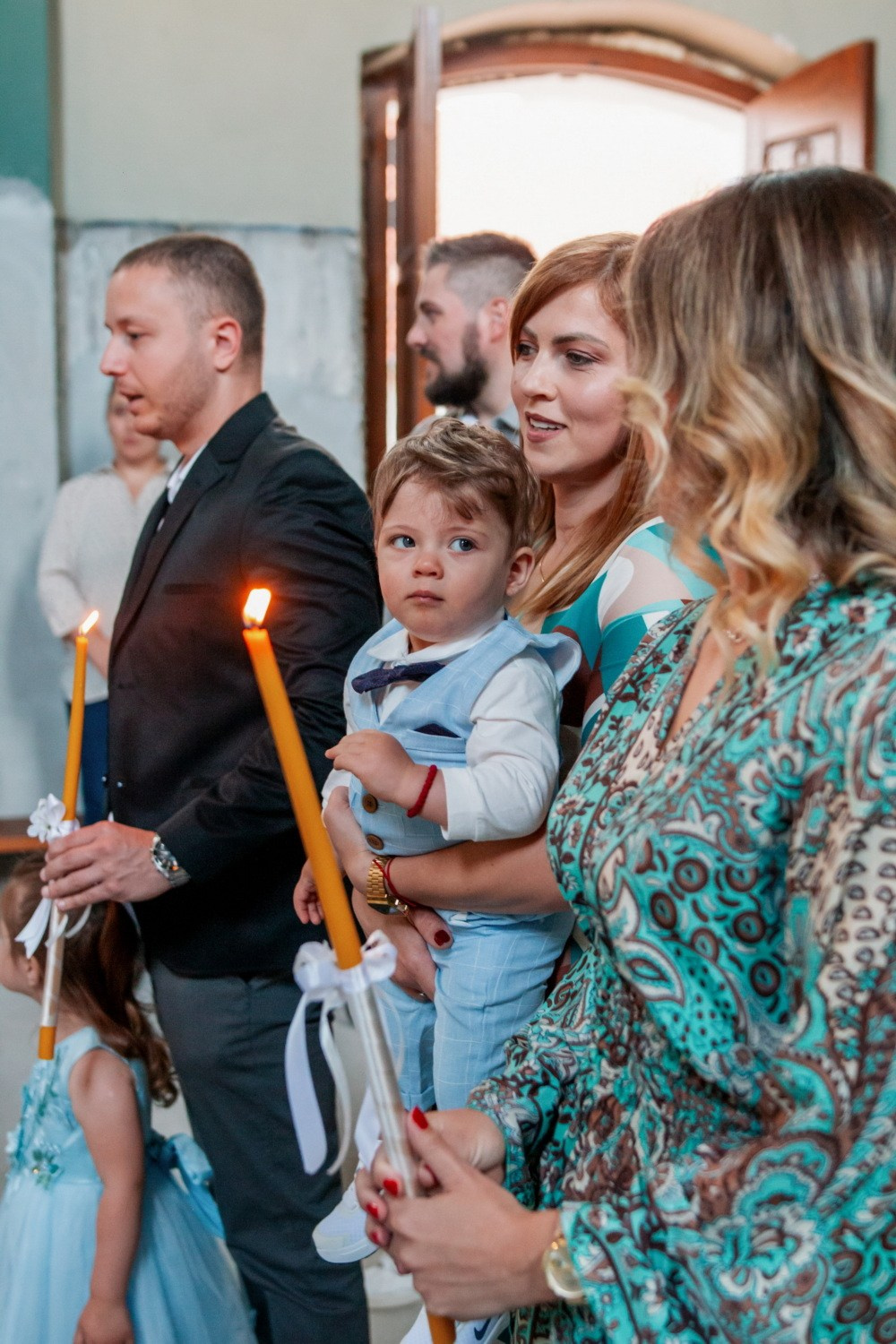 FOTOGRAFISANJE KRŠTENJA. Fotografi iz Backog Petrovca David i Andrea Stojanovic