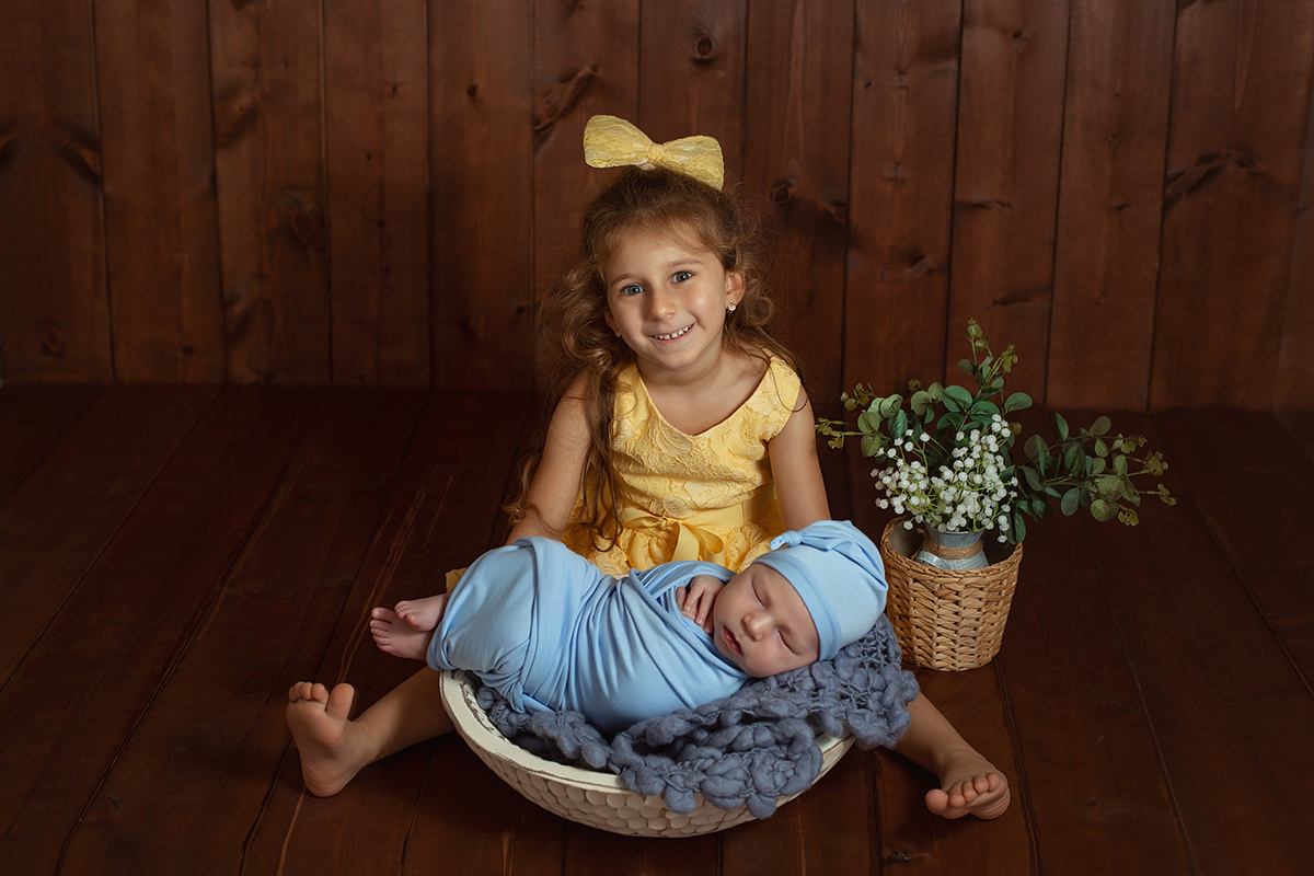 צילומי ניובורן ליהונתן המתוק. נטליה רוזמן צלמת הריון ניובורן ילדים ובוק בת מצווה
