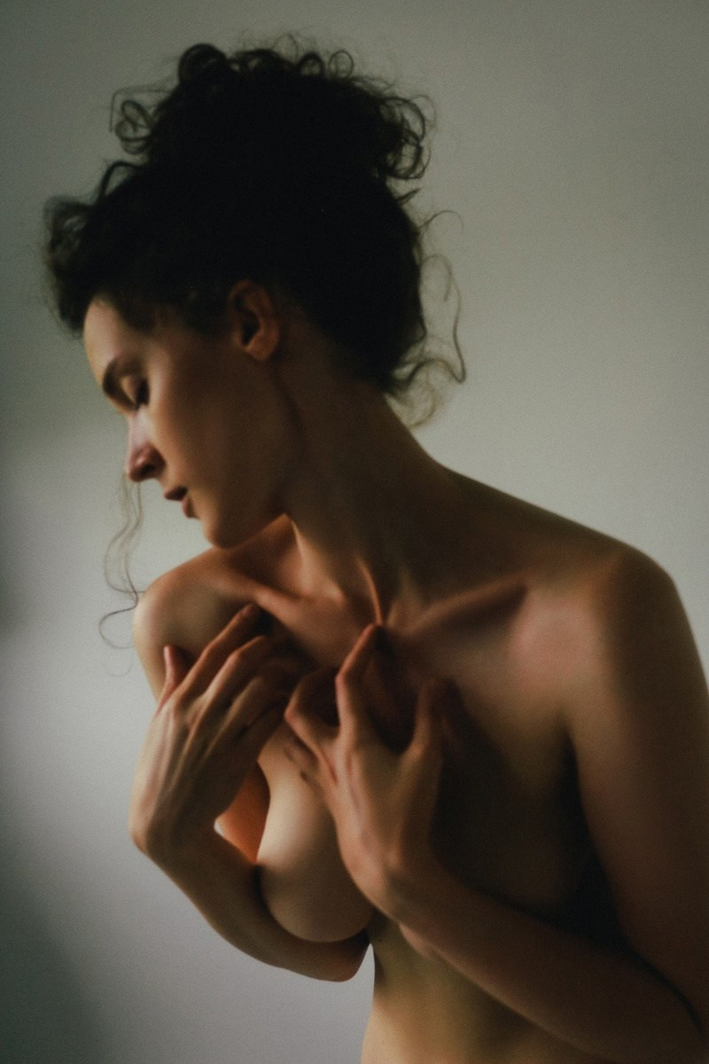 F Nude. Boudoir and art photography