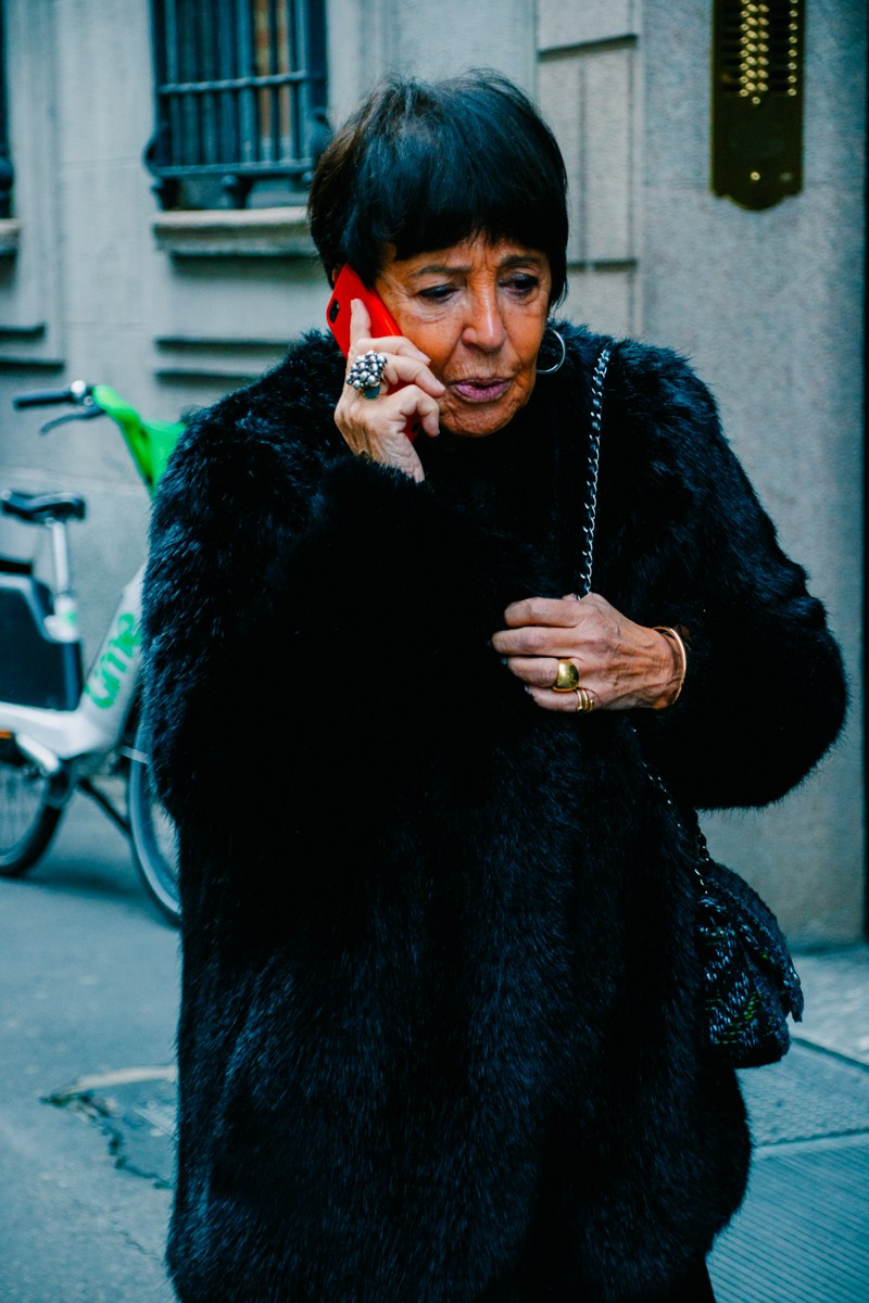 Street style in Milan. Milano Fashion Week
