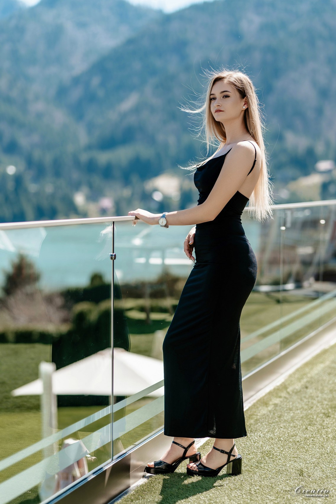 Oferta albume absolvenți 2026. Fotograf nuntă Bistrița | fotograf botez | Creativ Foto Video | Vasile Mizgan