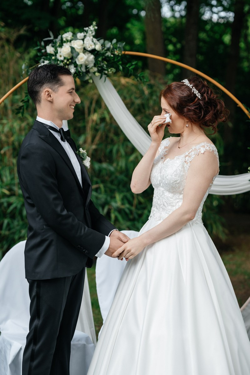 Wedding at Burg Schwarzenstein in Geisenheim. Wedding photographer & videographer in Germany and Frankfurt | Denis Mirosnik