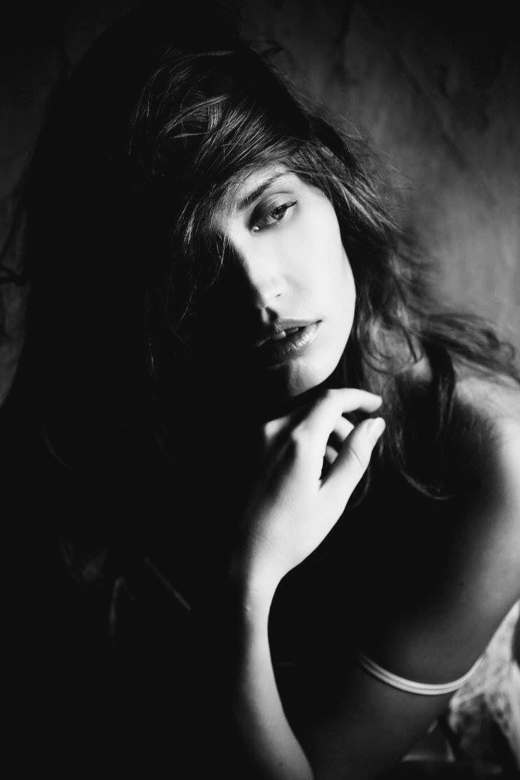 Portraits BW. Sandra Garanca Portrait and event photographer