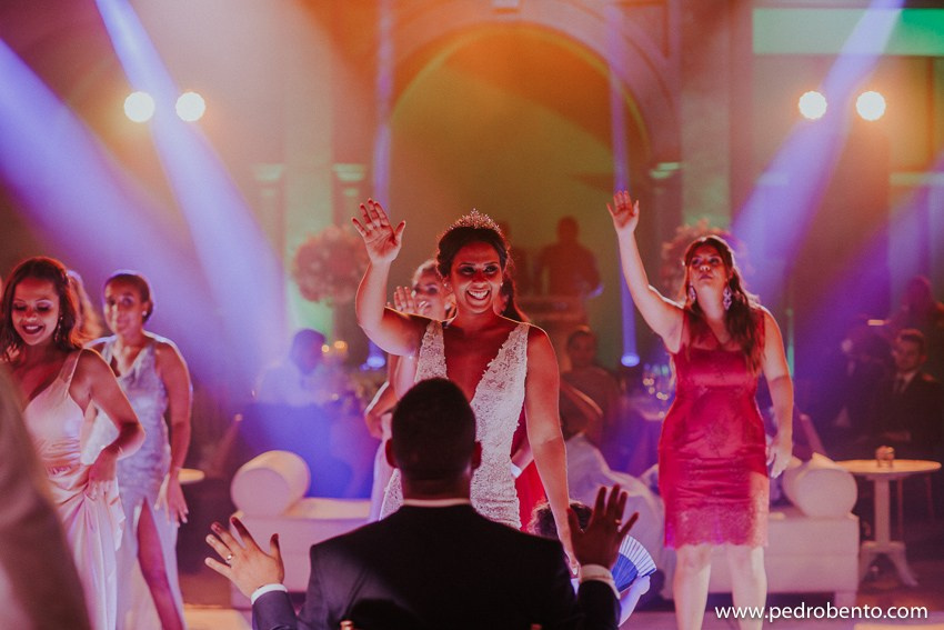 “Welcome To Our Show” — Destination Wedding Lisbon. Rui Mota Pinto Wedding Designer & Planner