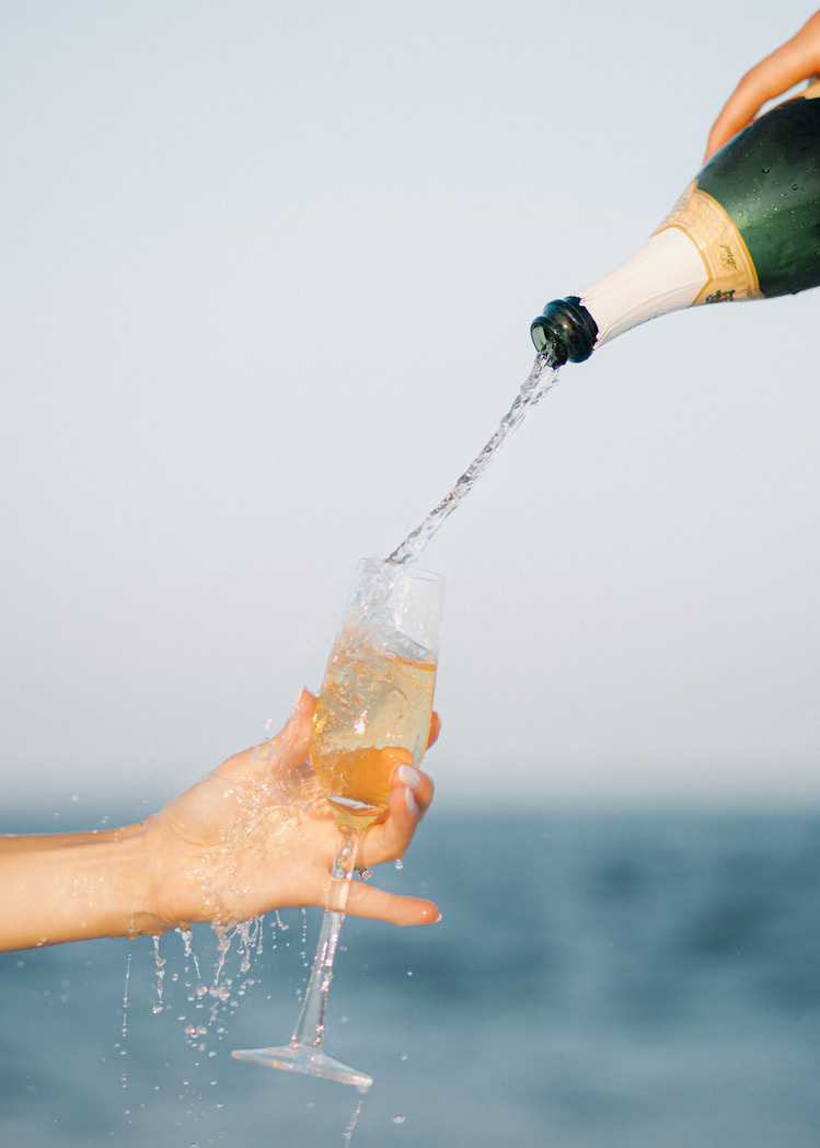 Engagement & Love Story. Wedding Photo & Video