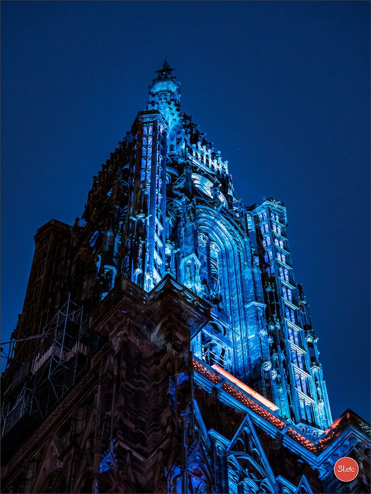 La mise en lumière de la Cathédrale de Strasbourg, du 5 juillet au 8 s. Photographe à Strasbourg | Portraits, Studio, Enfants, Événements