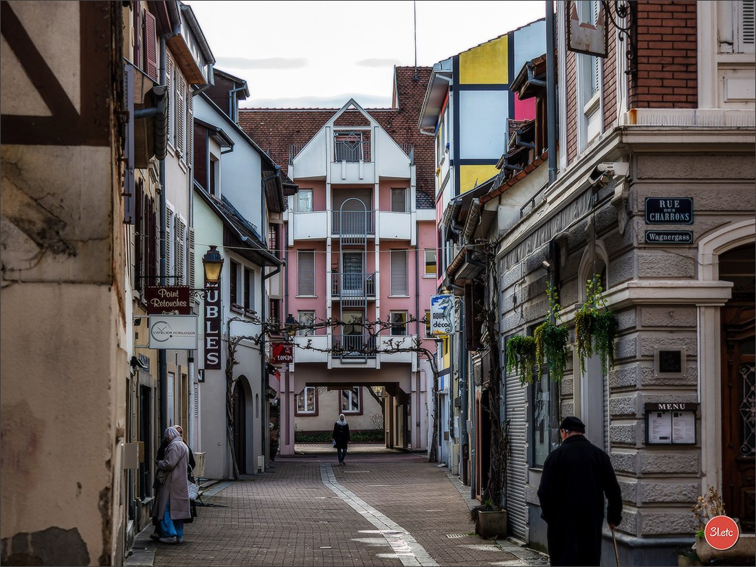 I went to Basel airport. On the way back we stopped to admire the city. Photographe à Strasbourg | Portraits, Studio, Enfants, Événements