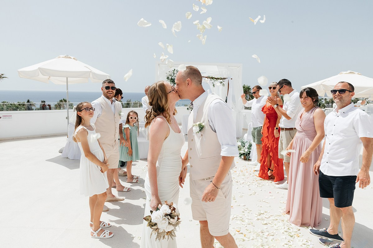 S & S Cyprus. Destination Bruiloft Fotograaf in Nederland en Europa - Tina Yalova