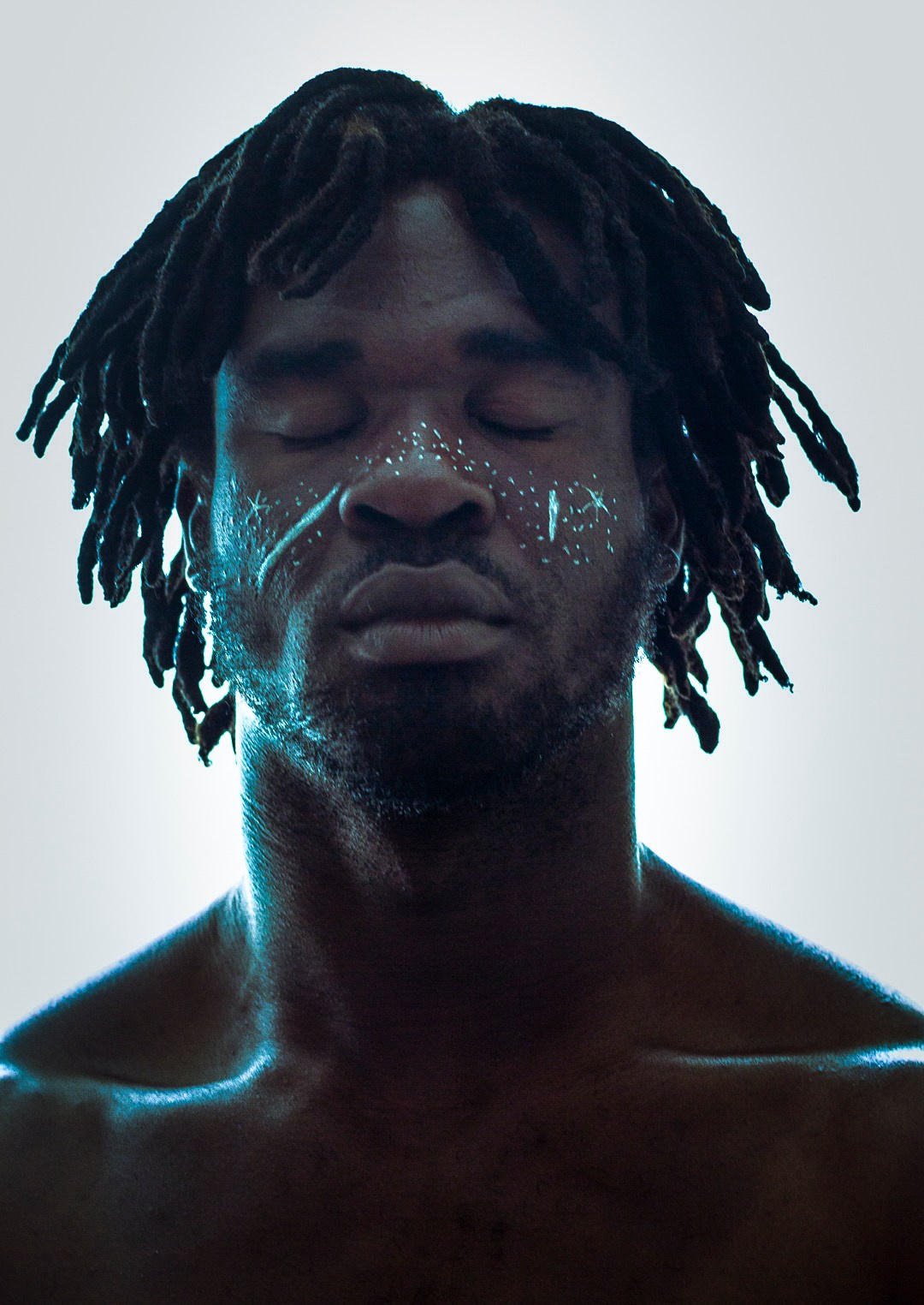 Creative colorful portraits. Éclat Photos. Exclusive portrait photography service