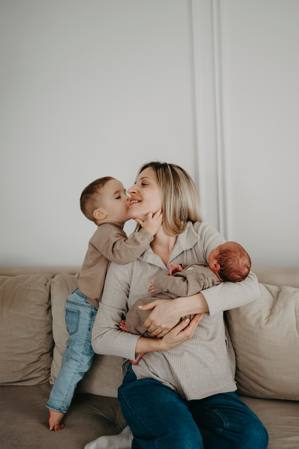 Danijala, Darko, Mijat i Marko porodicno fotografisanje. Deciji i porodicni fotograf u Beogradu Oksana Skendzic