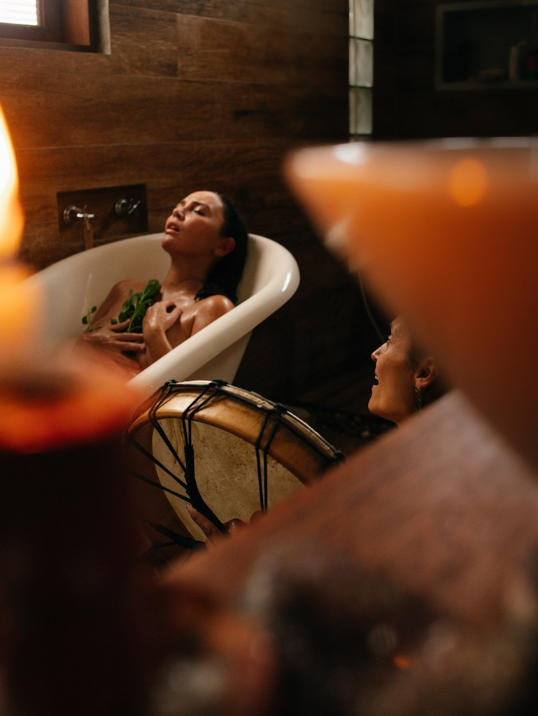 Ritual de fechamento Posparto. Fotógrafo de família e crianças