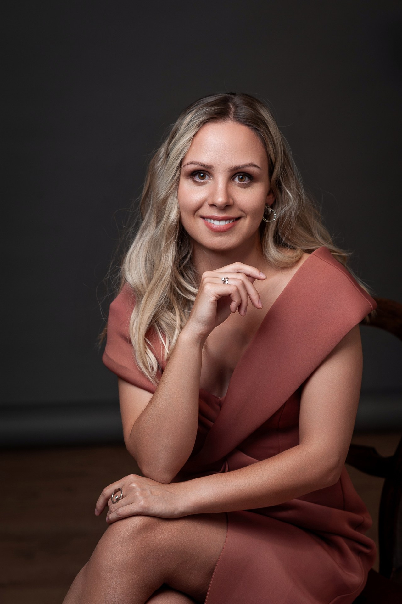 Studio. Timur Cherepanov |Portrait- und Businessfotograf in München