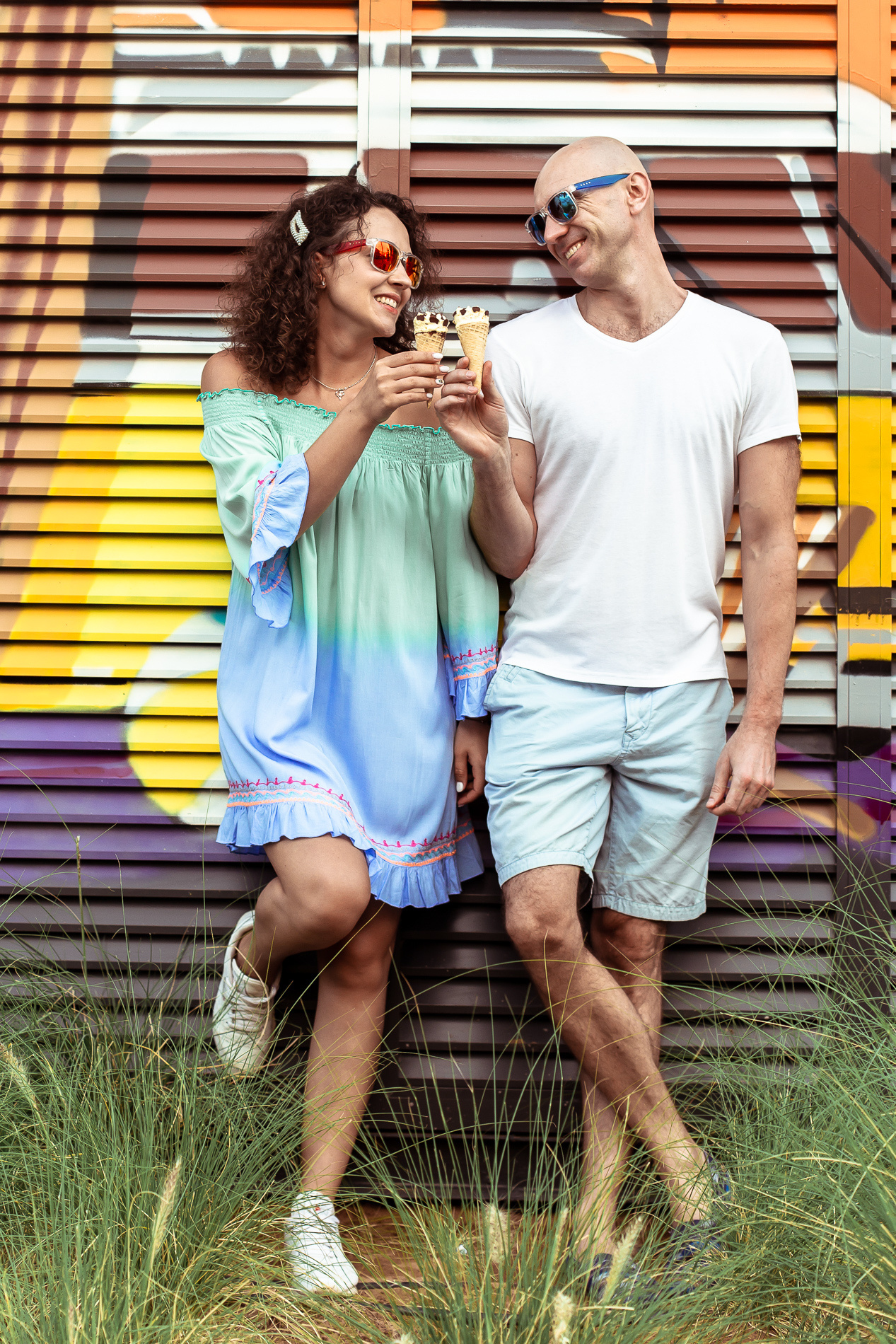 Do I need the pre-wedding shooting session?. Wedding female photo and video studio in UAE