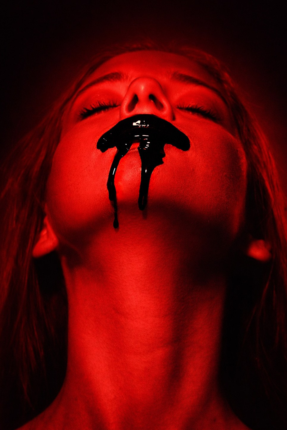 Fotografía Monocromática Editorial. Lucyfera Studio