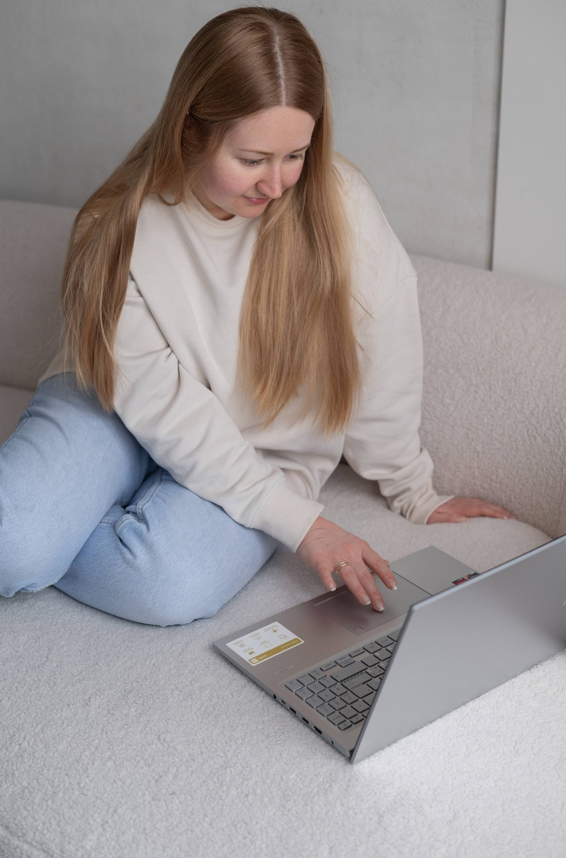 Фотосессия для ленты соц сетей смм специалист. Фотограф в Калининграде Анна Пошкус