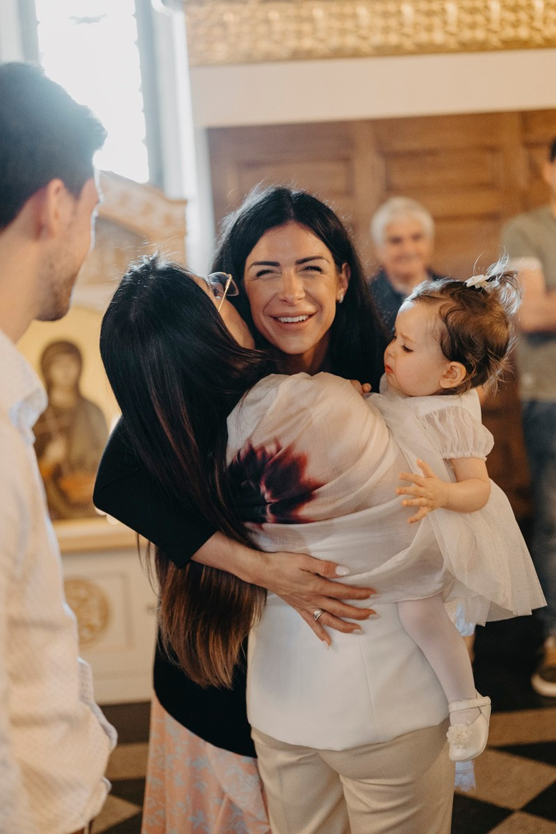 Lara / krstenje, crkva svete Ruzice na Kalemegdanu. Deciji i porodicni fotograf u Beogradu Oksana Skendzic