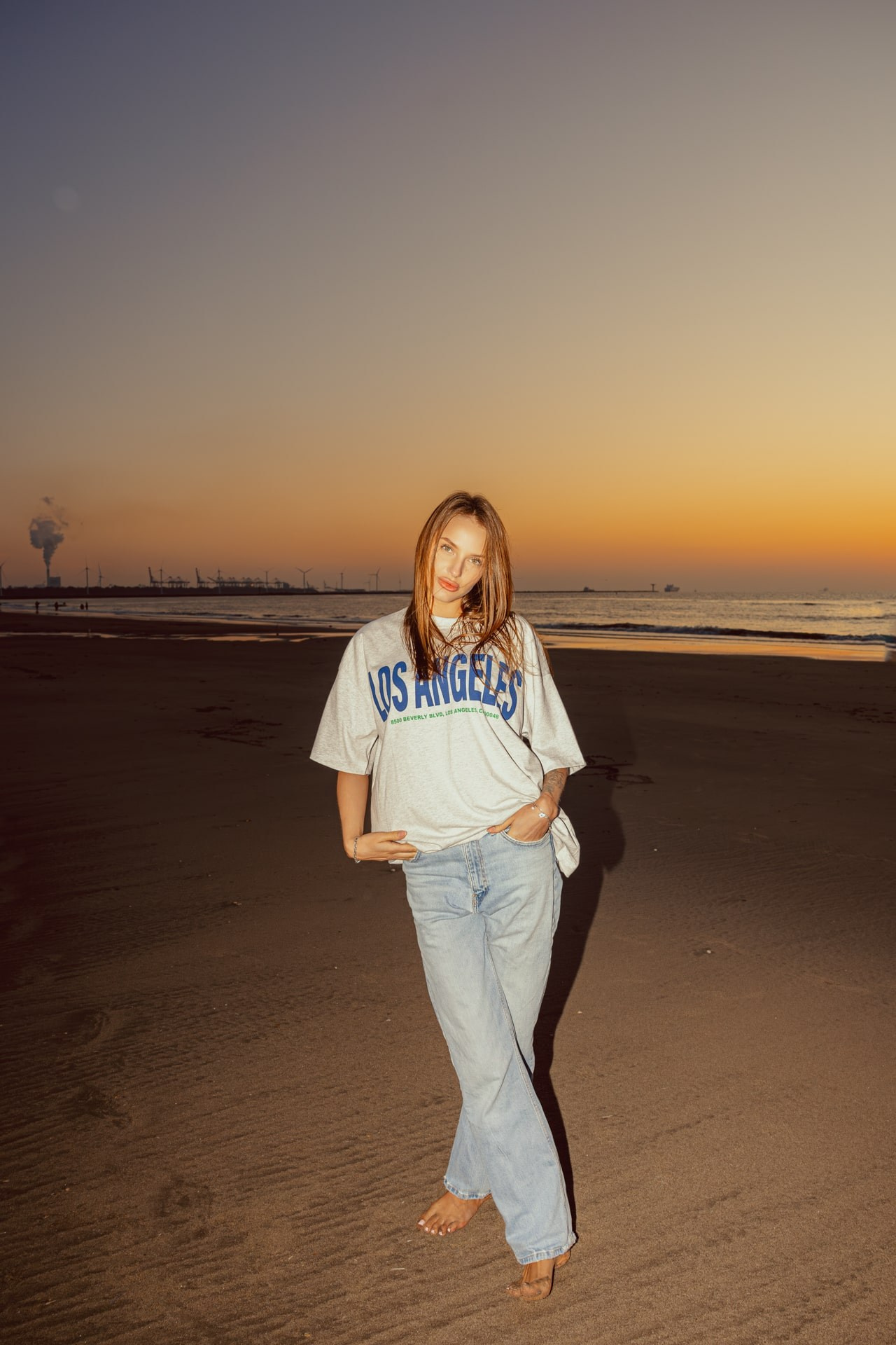 Natural portraits by the sea and in Dutch parks. Romantic & Soulful Photography by Natalia Olhova in Rotterdam