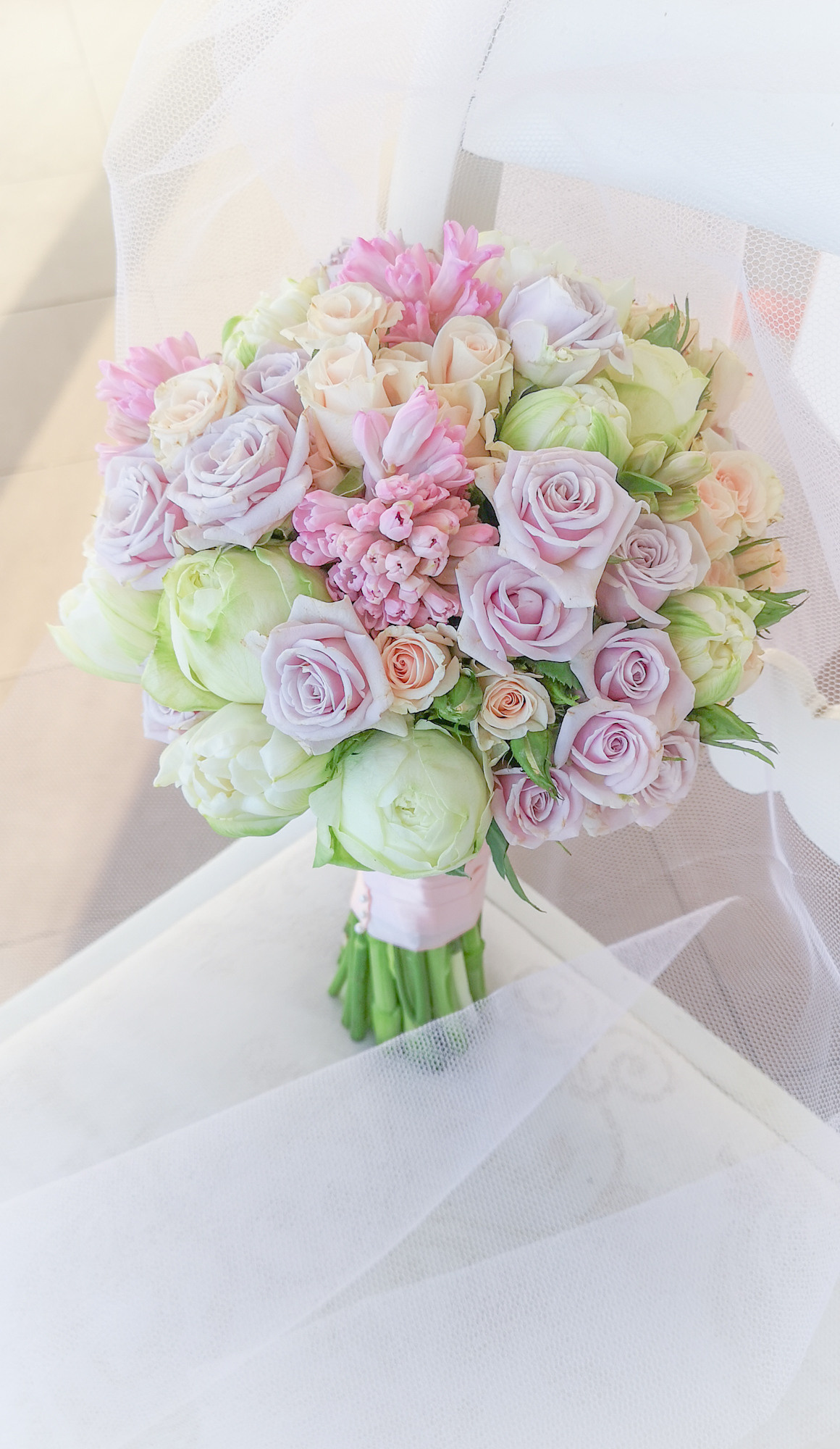 Līgavas pušķis violeta toņos. Event design, decoration, floristry, gift, Irina Novika, Riga, Latvia