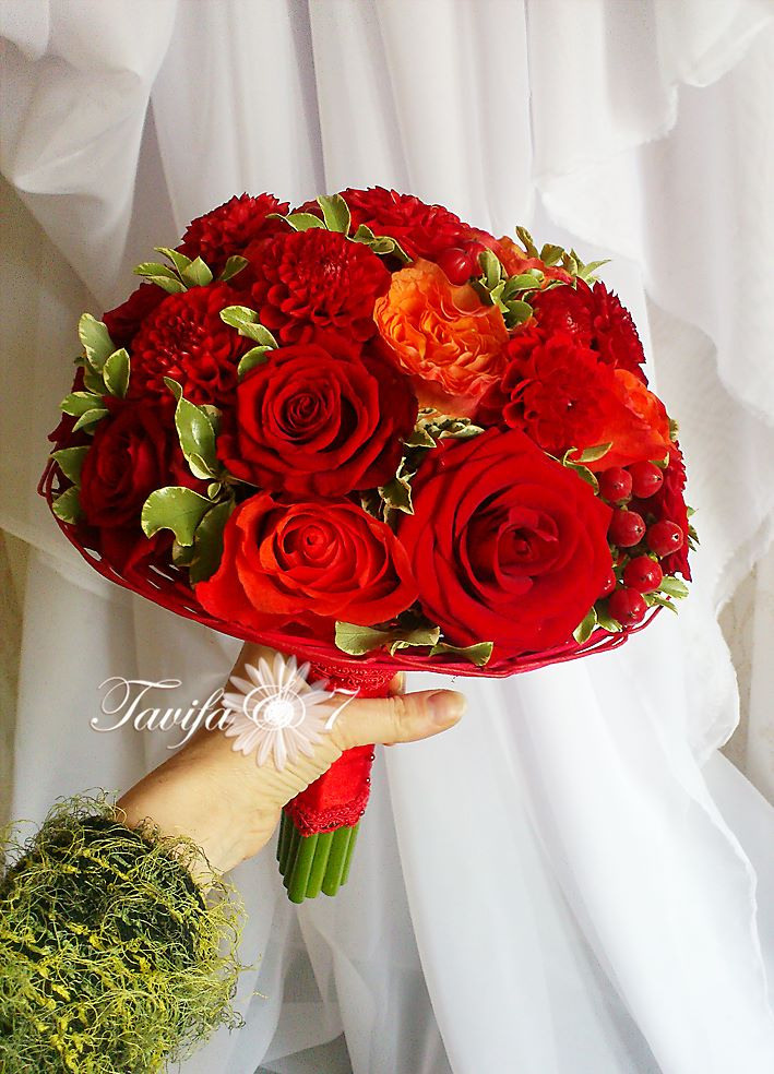 Līgavas pušķi sarkanos toņos. Event design, decoration, floristry, gift, Irina Novika, Riga, Latvia