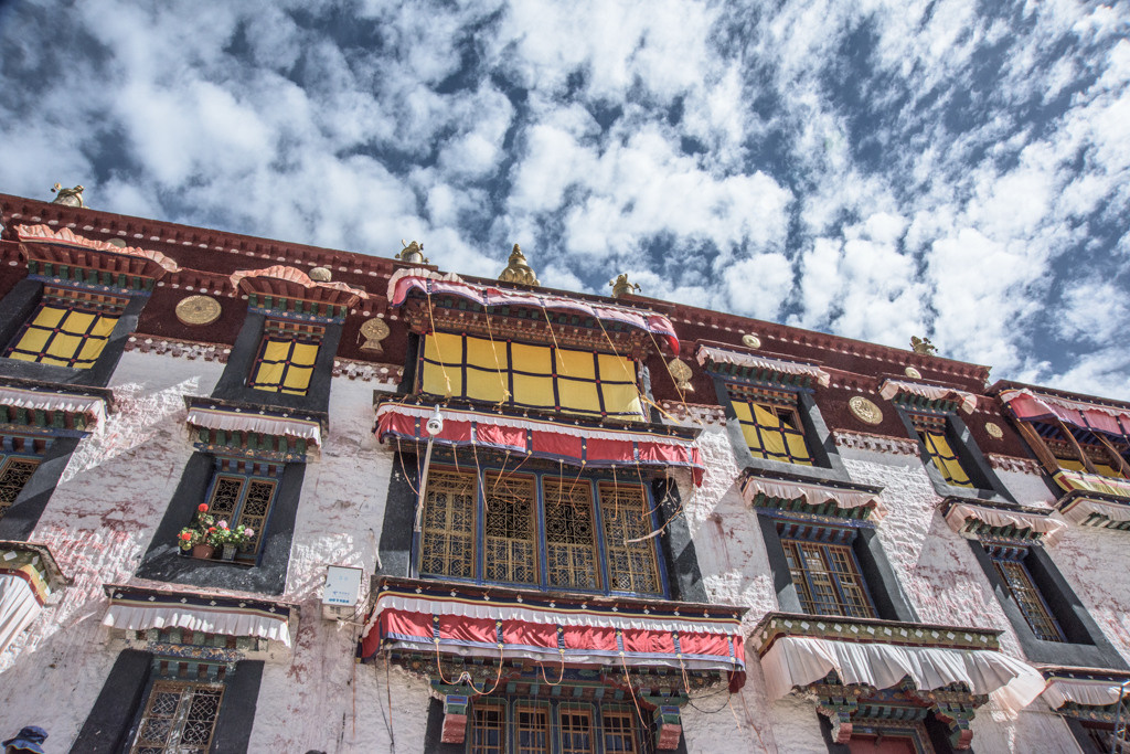Lhasa, Tibet. Bojana Žuža, photographer in Belgrade, Serbia