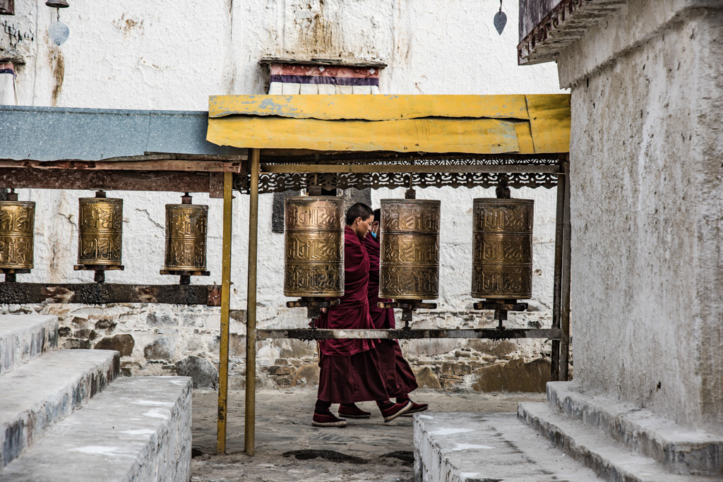 Himalayas and monasteries, Tibet. Bojana Žuža, photographer in Belgrade, Serbia