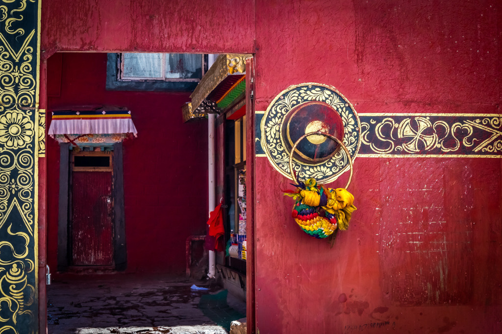 Lhasa, Tibet. Bojana Žuža, photographer in Belgrade, Serbia