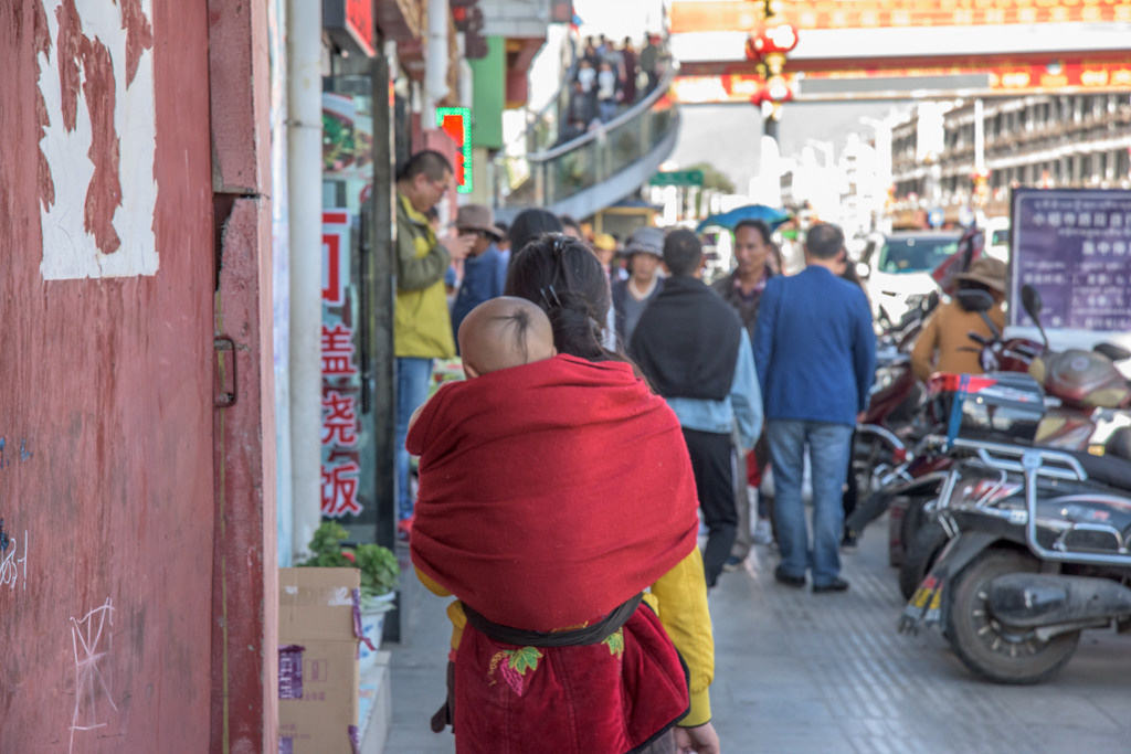 Lhasa, Tibet. Bojana Žuža, photographer in Belgrade, Serbia