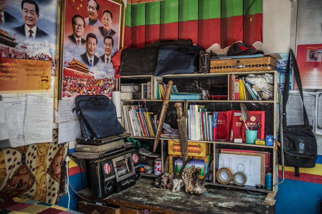 Himalayas and monasteries, Tibet. Bojana Žuža, photographer in Belgrade, Serbia