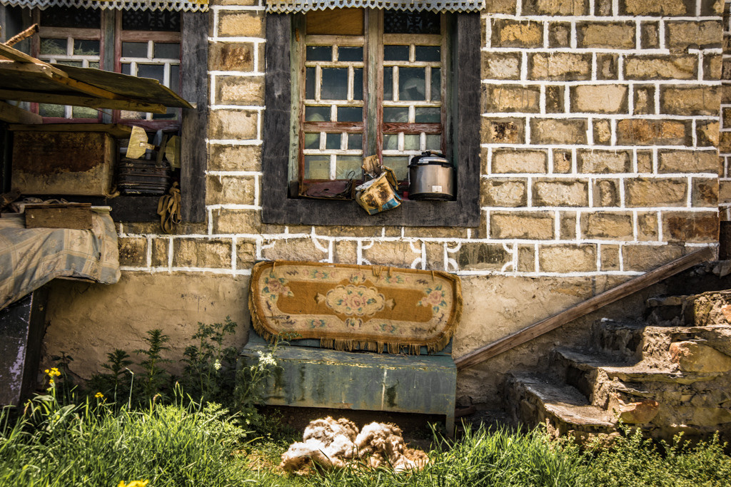 Himalayas and monasteries, Tibet. Bojana Žuža, photographer in Belgrade, Serbia