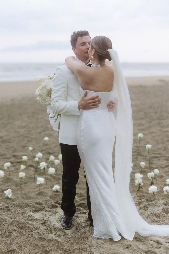 Anastasia & Alex (Freie Trauung am Meer in Holland - nur zu zweit). Hochzeitfotografin Düsseldorf, NRW Nadja Holzmann