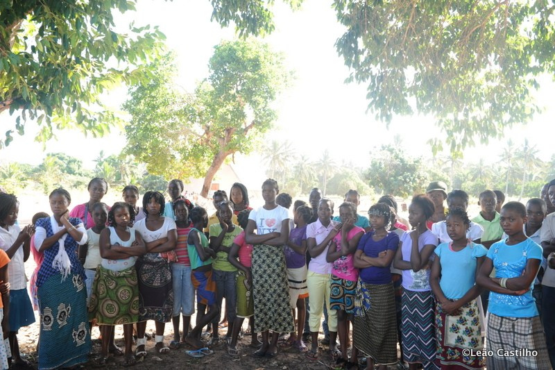 Photos of volunteer work in Mozambique. Simbahalu