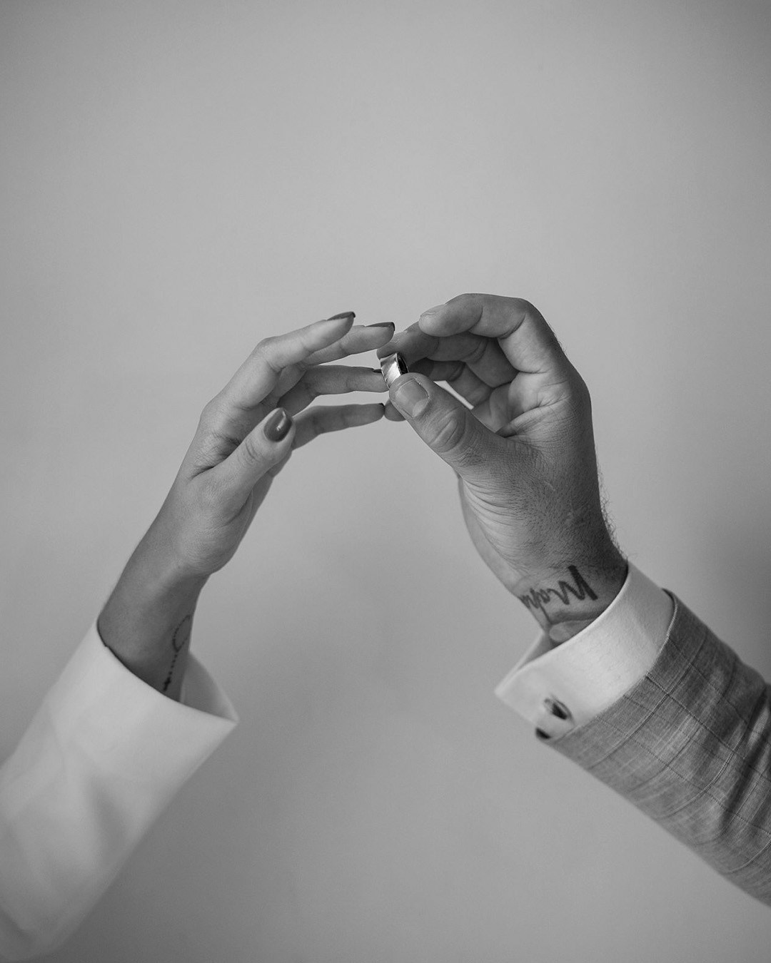 Com os presets HatBoots, sua edição ganha padrão e identidade. Desenvolvidos para diferentes condições de luz, eles funcionam em qualquer dispositivo e ajudam a manter um visual natural, sem efeitos pesados. Uma solução prática para quem busca consistência e agilidade na pós-produção.