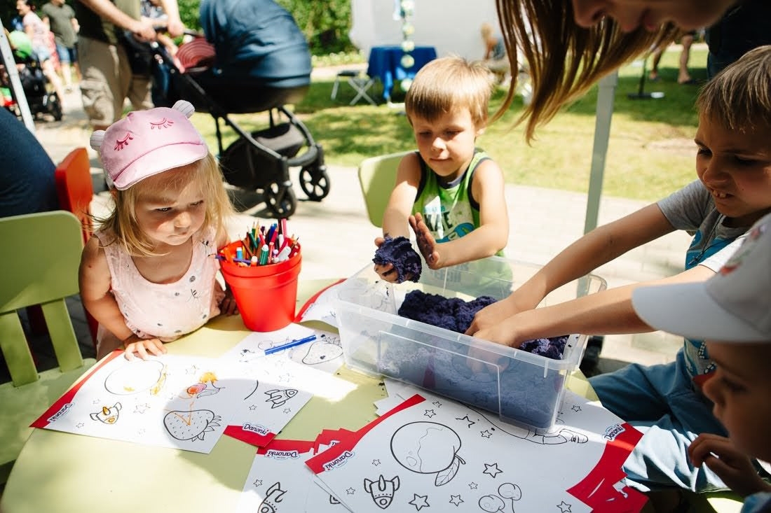 Māmiņu Kluba vasaras festivāla 2019 foto reportāža Ziemeļblāzmas parkā