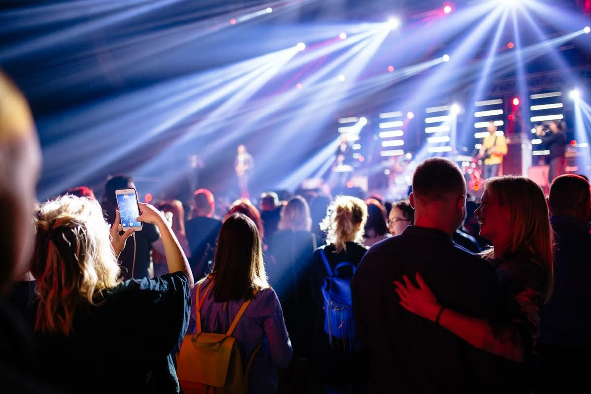 Labdarības koncerta “VIENOTI PAR IESPĒJU!” foto reportāža Arēna Rīga