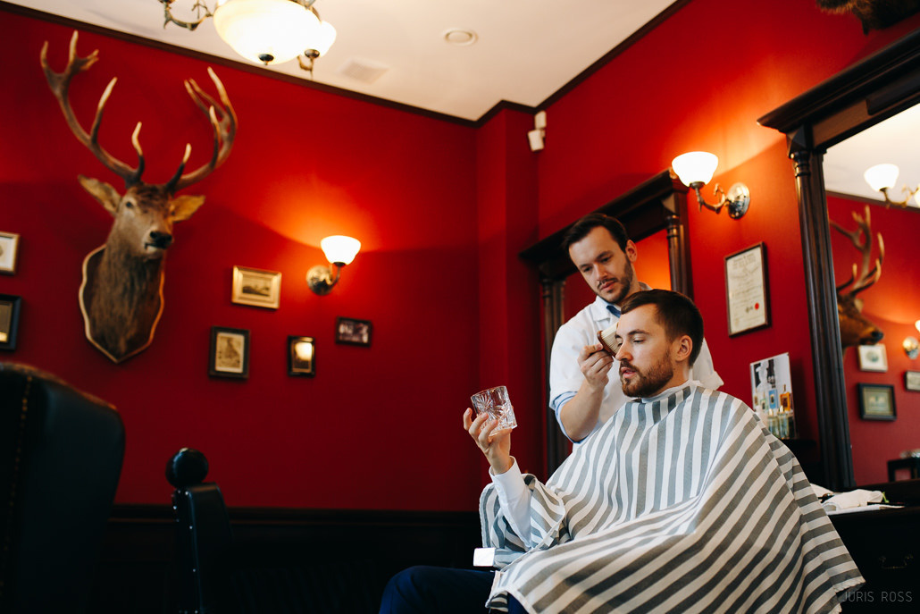 Kāzu diena ar lavandas aromātu Vidzemes lavandu audzētavā un svinības