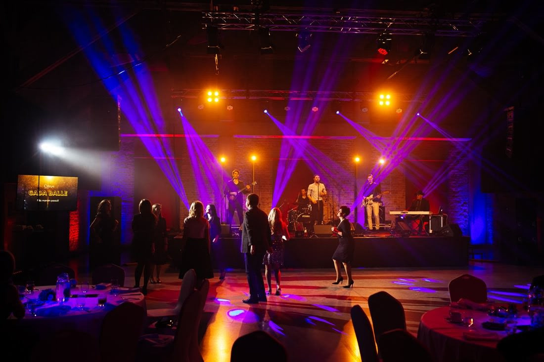 Uzņēmuma Citrus gada balles foto reportāža un labāko darbinieku apbalv